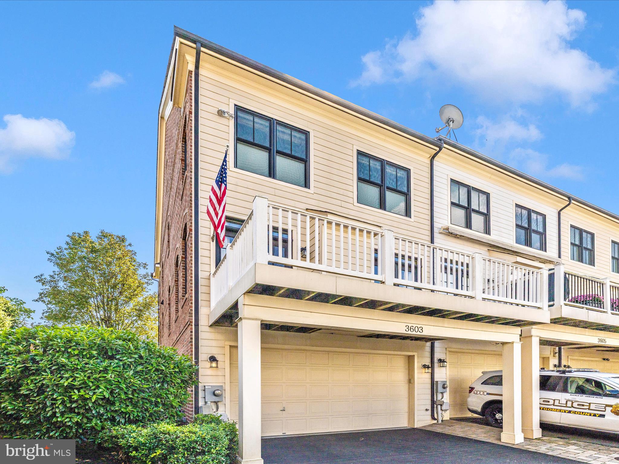 VILLAGES OF URBANA - Residential