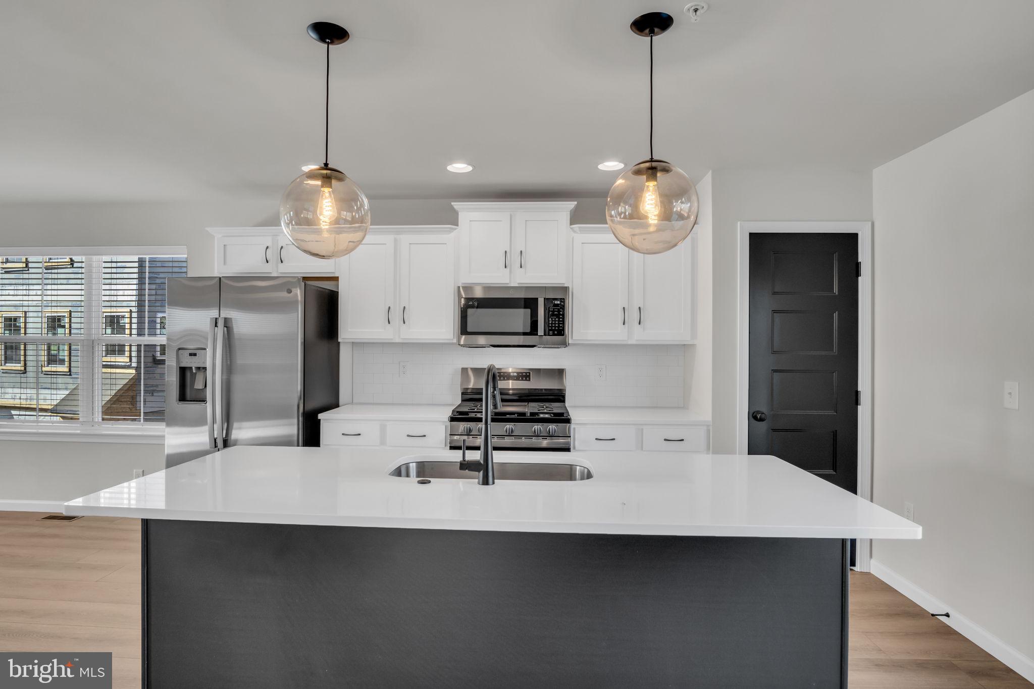 CREEK TERRACE - Residential