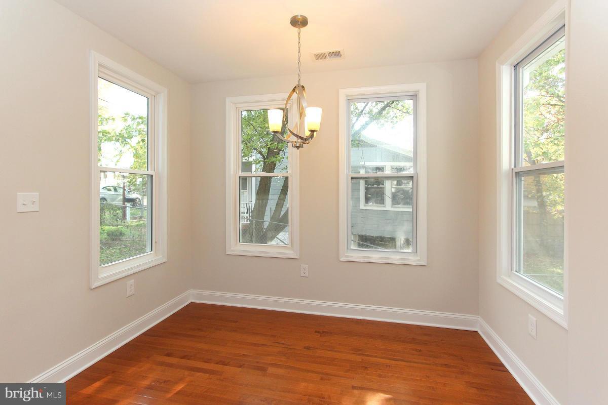 BOULEVARD HEIGHTS - Residential