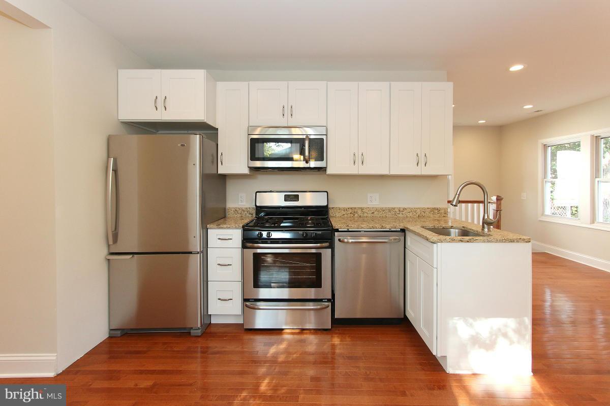 BOULEVARD HEIGHTS - Residential