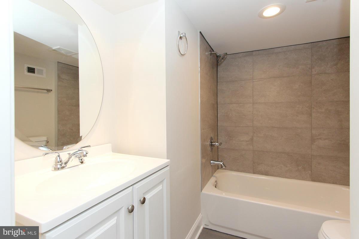 BOULEVARD HEIGHTS - Residential