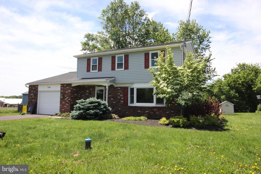 Franconia Township Classic Colonial for rent! Features Hardwood floors, freshly painted throughout, crown molding and chair rail with picture framing. Fresh carpet in the family room. This home boasts a traditional layout with large Living Room with Bay window,  Dining Area, Large eat-in kitchen with stainless appliances and a separate Pantry, rounding off with  a cozy family room featuring a brick  wood burning fireplace.  Nice closet space in every bedroom. VERY clean throughout. Basement freshly painted. New patio off of screened in porch that overlooks a large rear yard. Perfect timing for large picnics and family gatherings. Oversized one car garage. NO SMOKING, NO PETS
Tenant responsible for all utilities. (Trash, Electric, Heat, Sewer), water is private well water.