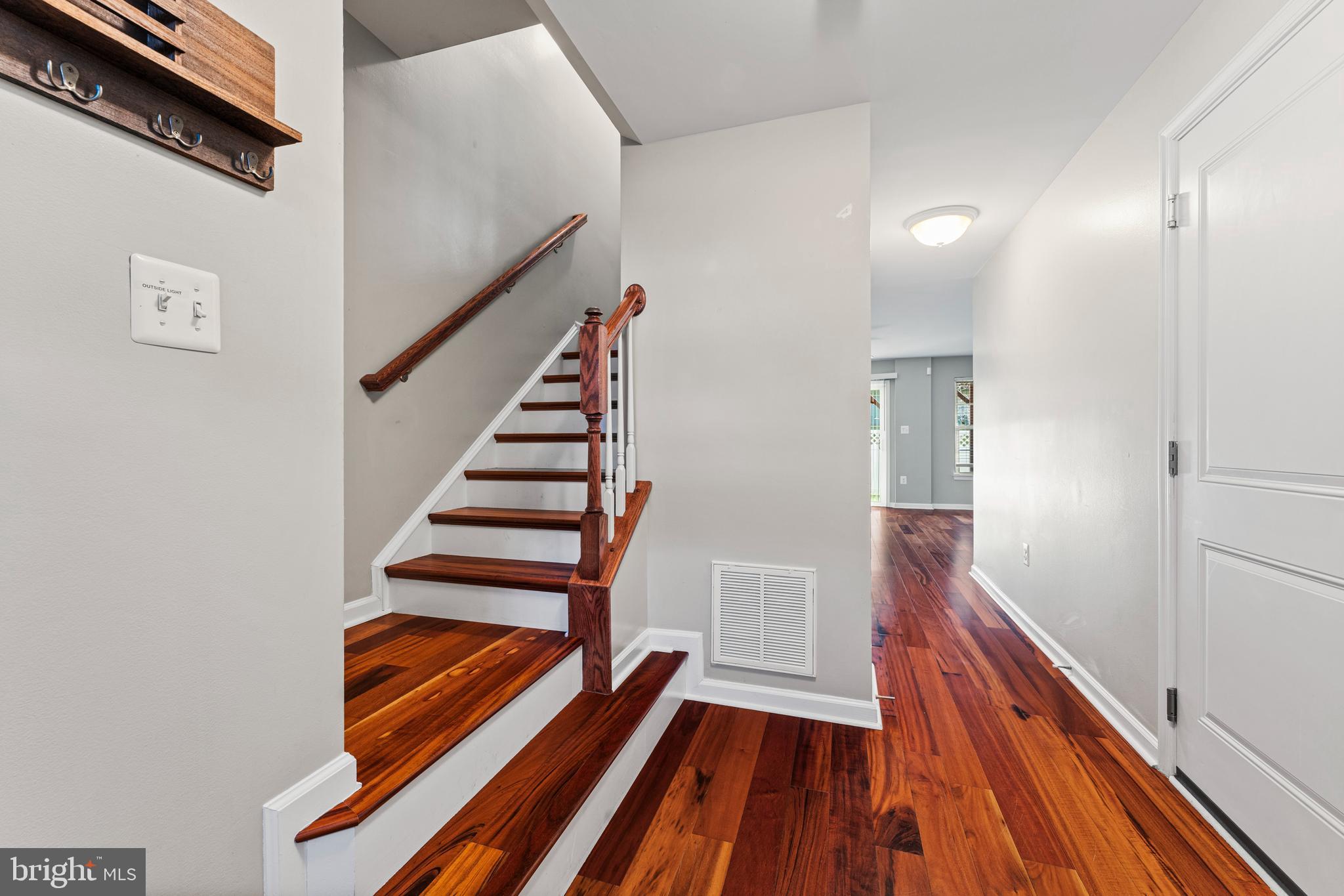 RAPPAHANNOCK LANDING - Residential Lease