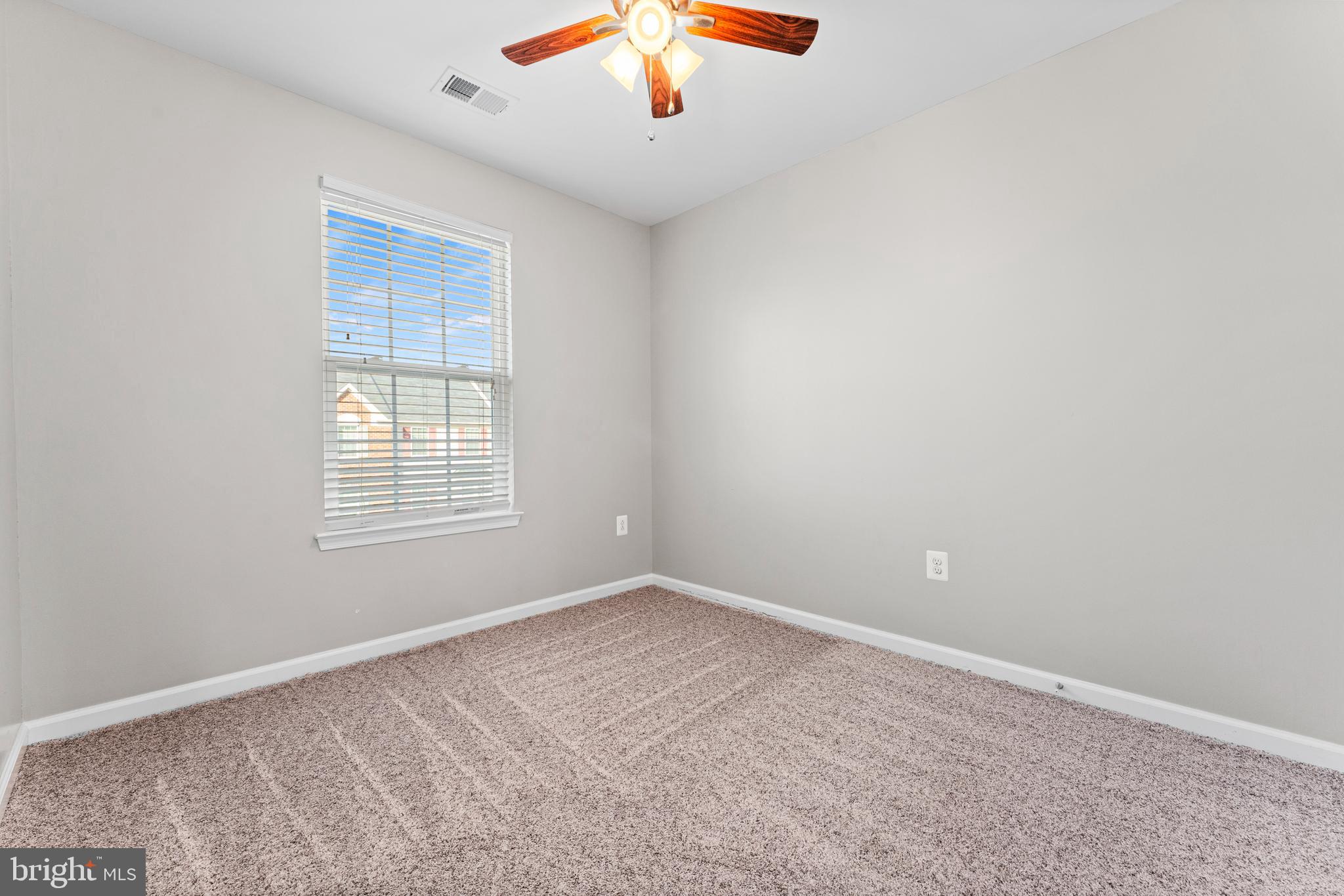 RAPPAHANNOCK LANDING - Residential Lease