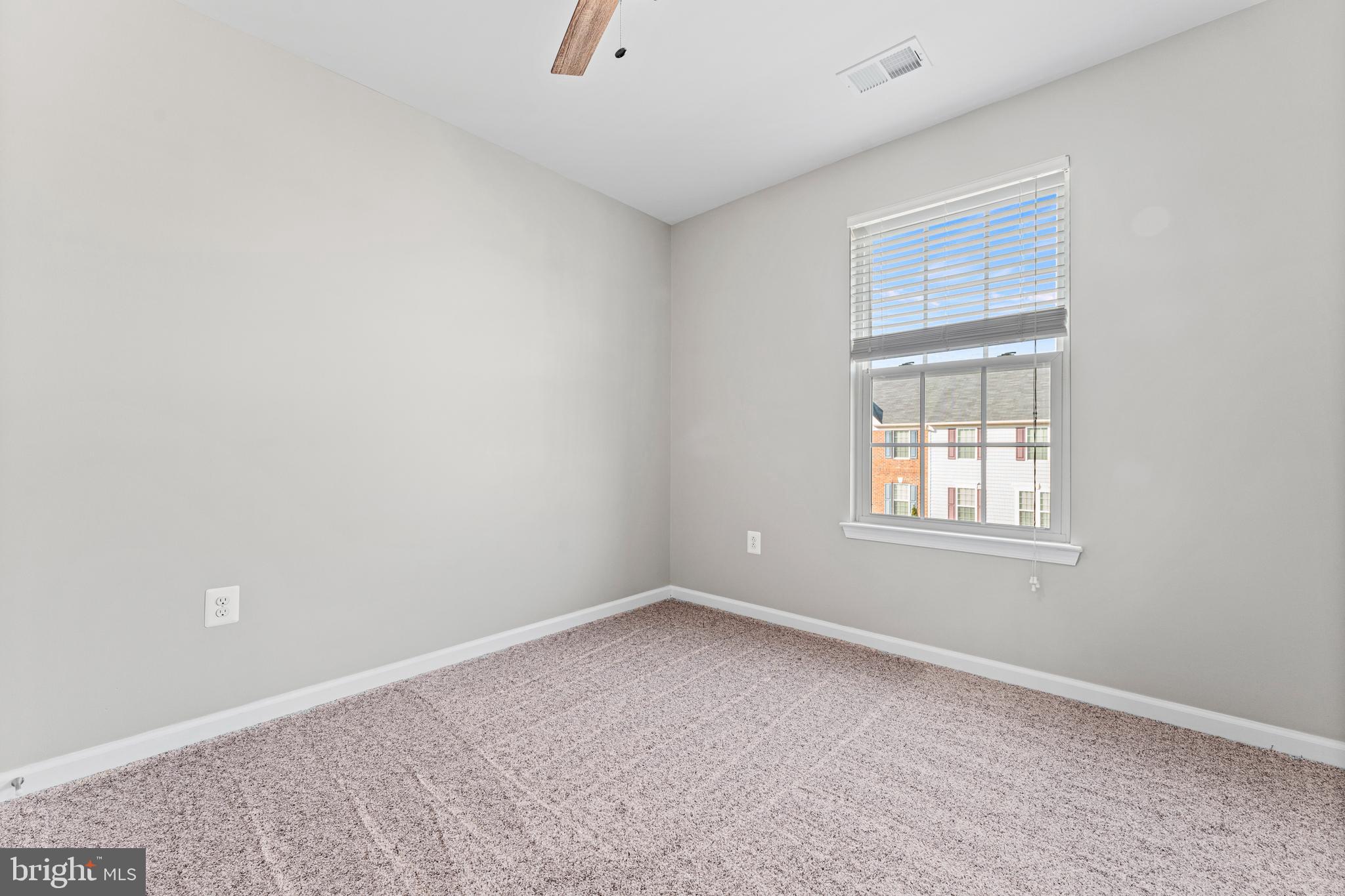 RAPPAHANNOCK LANDING - Residential Lease