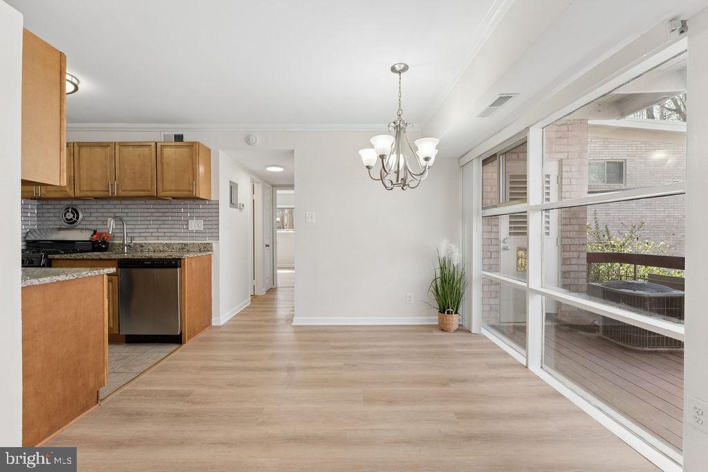 HERITAGE WOODS - Residential