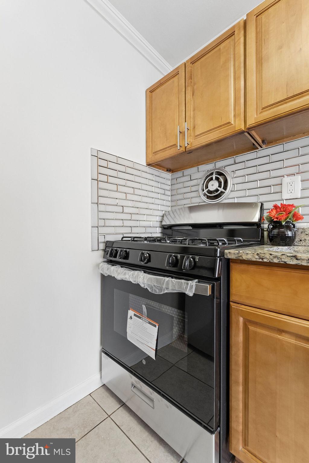 HERITAGE WOODS - Residential