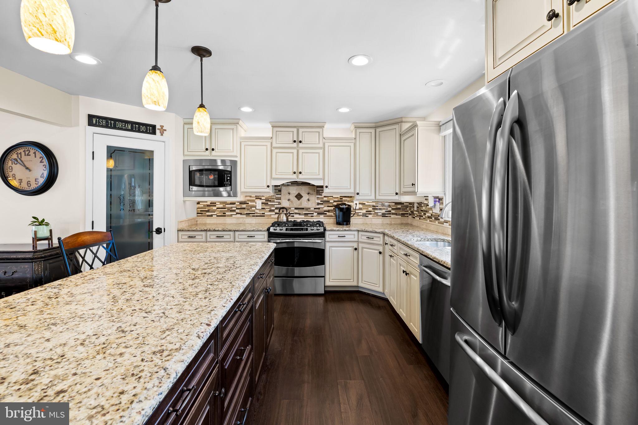 VALLEY WOOD - Residential