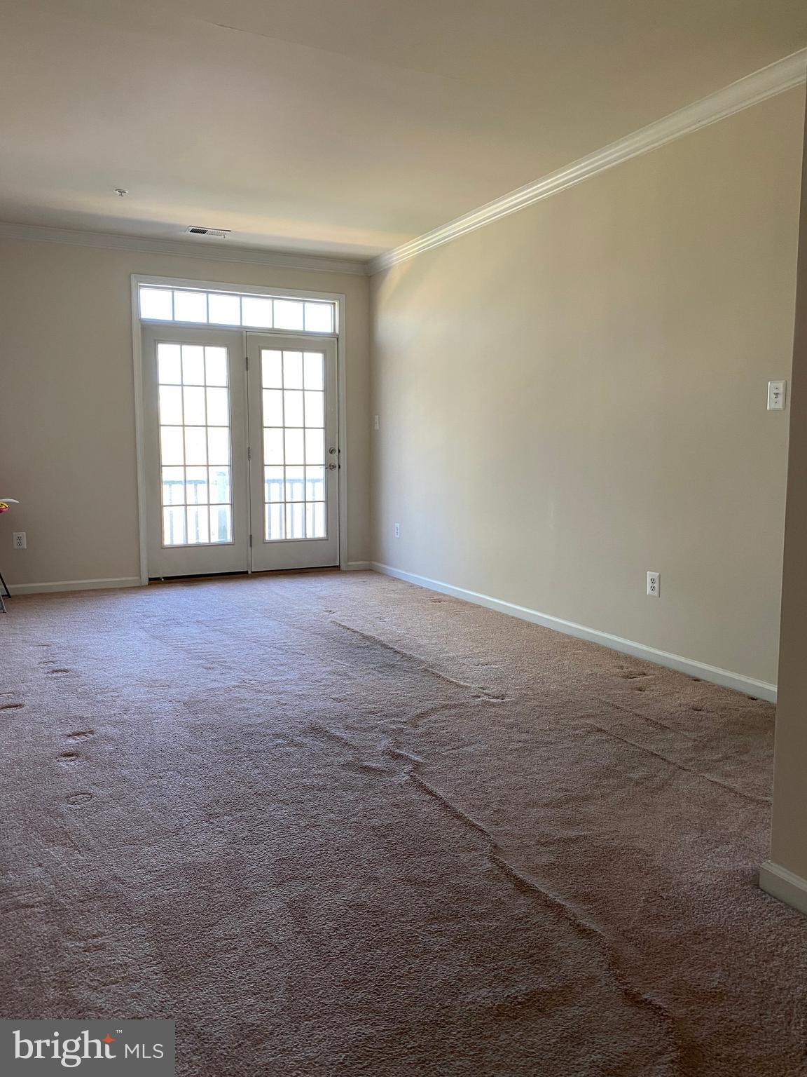 VIRGINIA LANDING - Residential