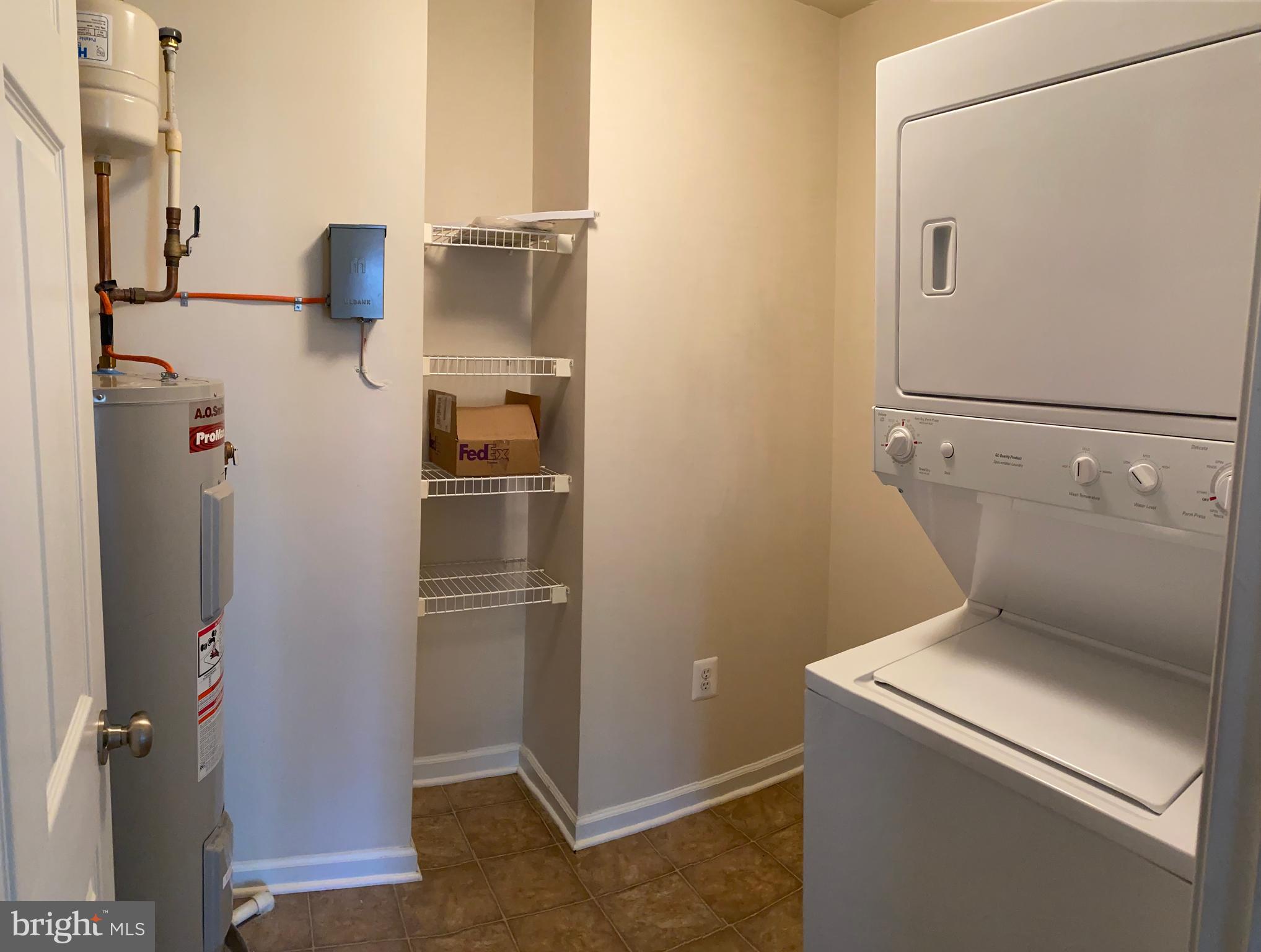 VIRGINIA LANDING - Residential