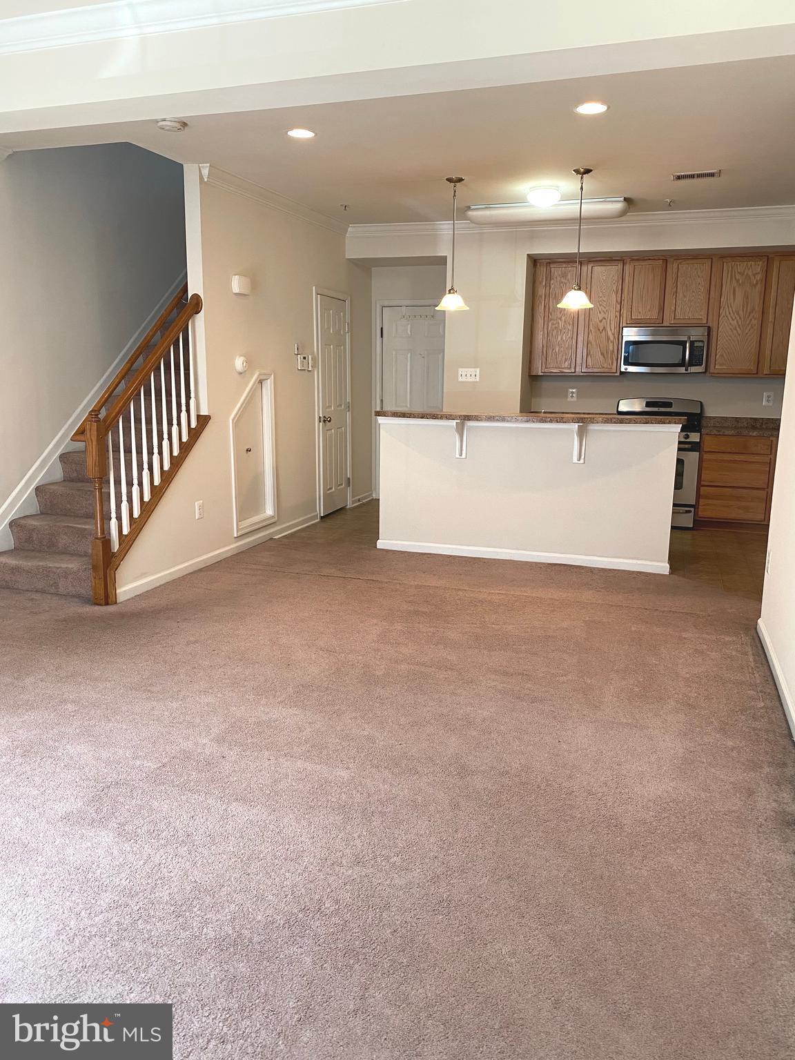 VIRGINIA LANDING - Residential