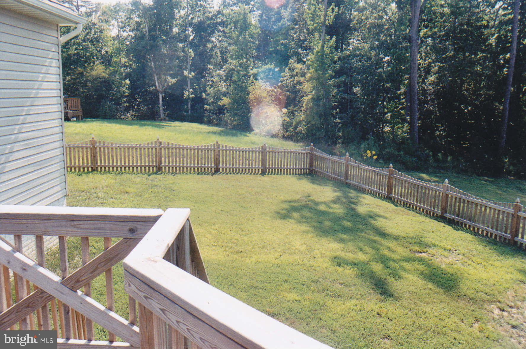 WESTBURY - Residential Lease