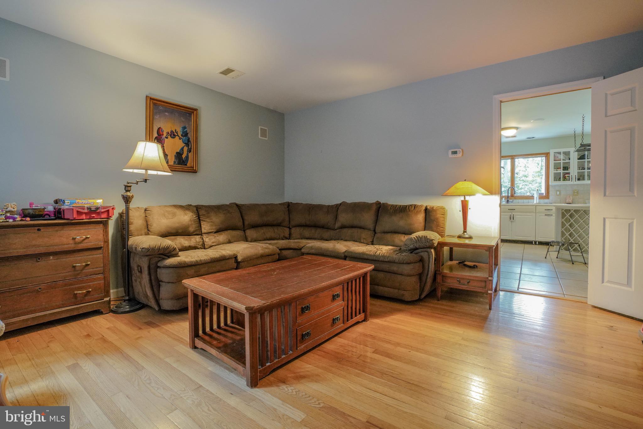 KINTNERSVILLE - Residential