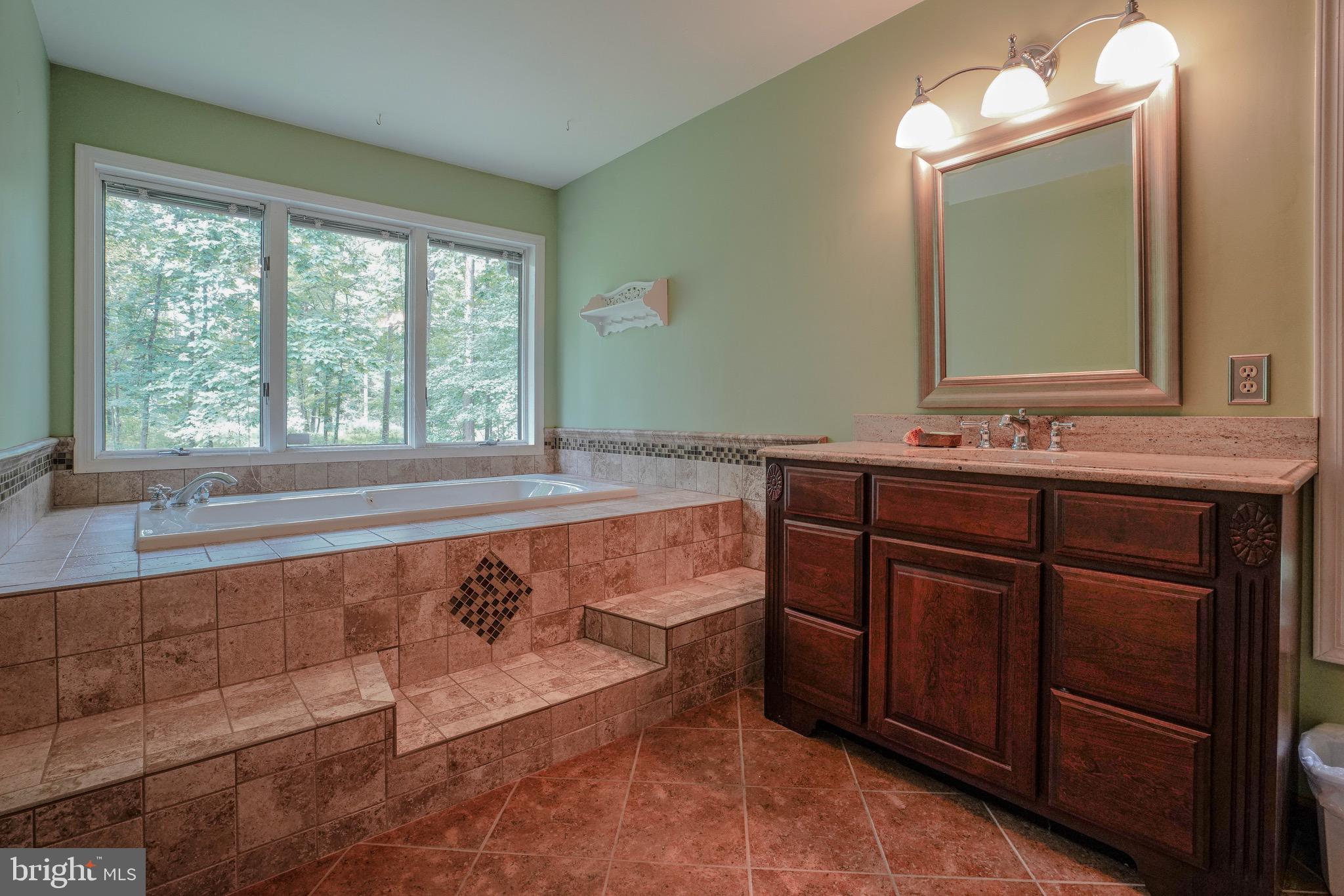 KINTNERSVILLE - Residential
