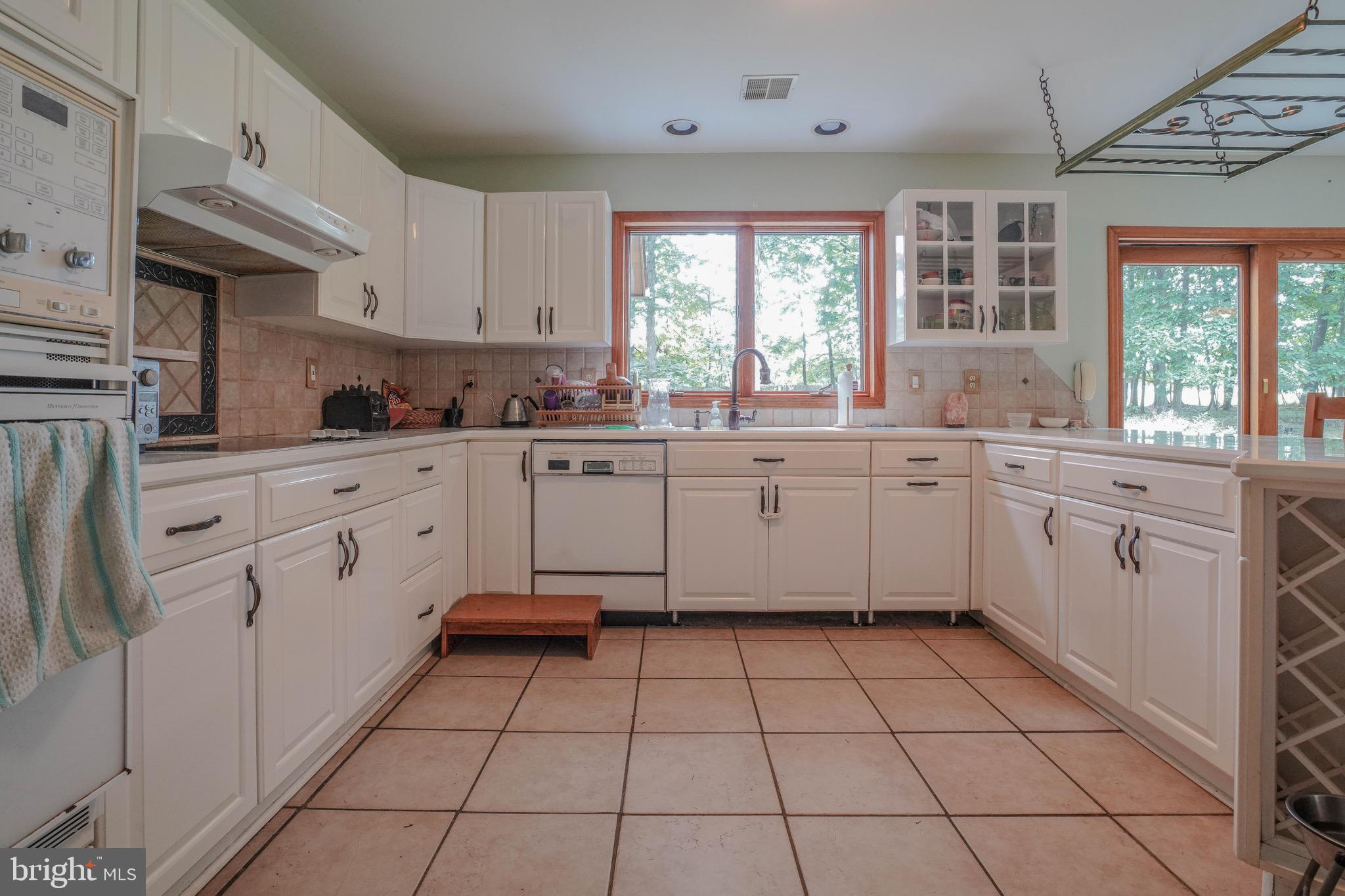 KINTNERSVILLE - Residential