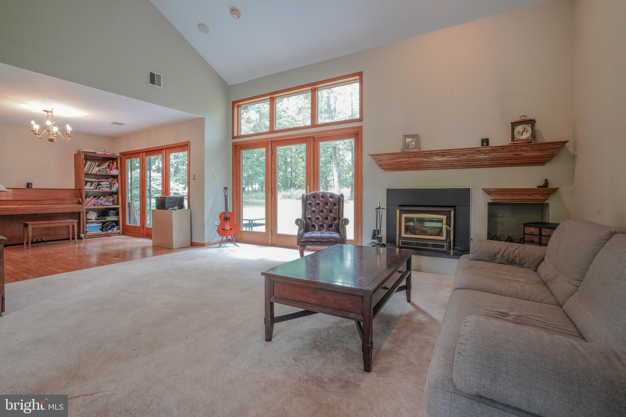 KINTNERSVILLE - Residential