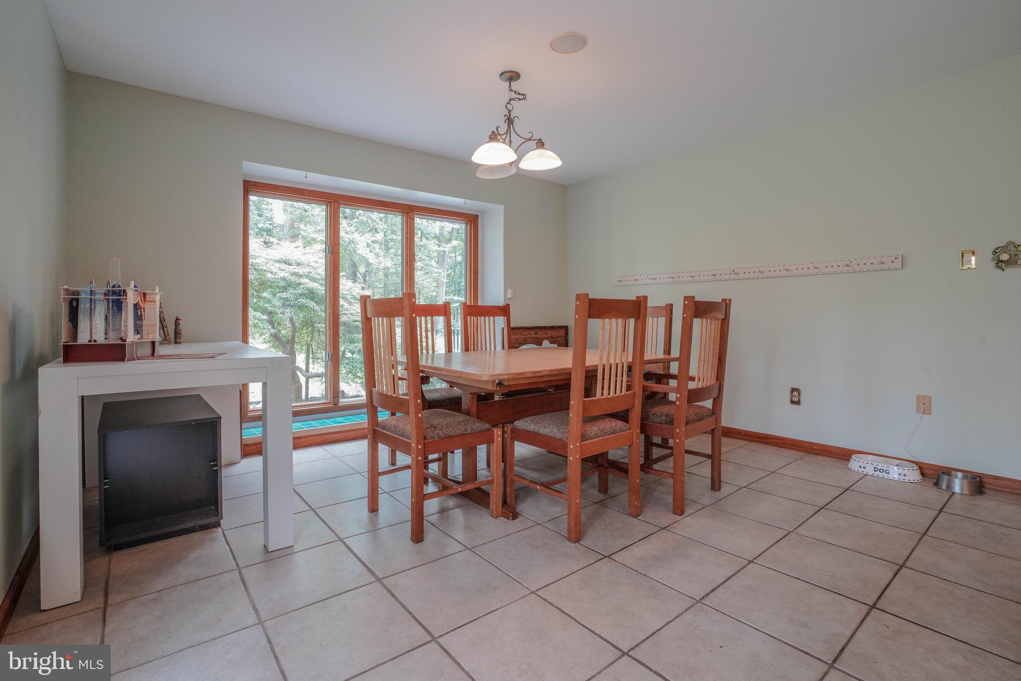 KINTNERSVILLE - Residential