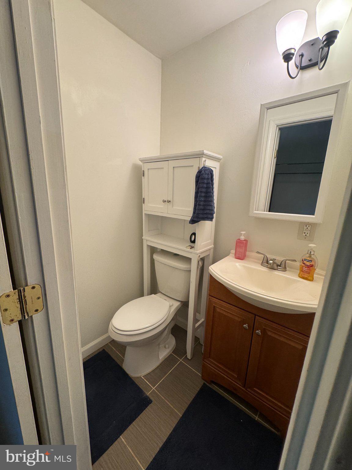 LAKE FRONT ROYAL - Residential