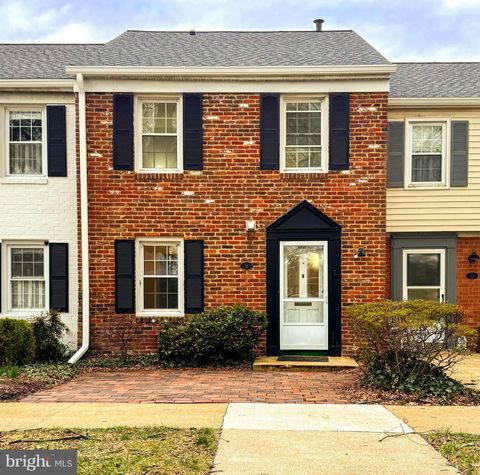 11 GEORGETOWN COURT 11 ANNAPOLIS MD 21403