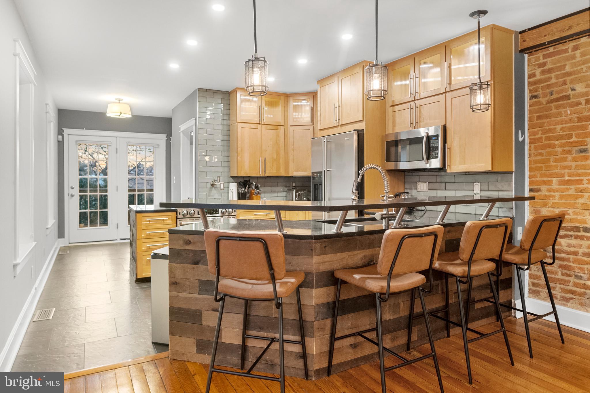 UPPER FELLS POINT - Residential Income