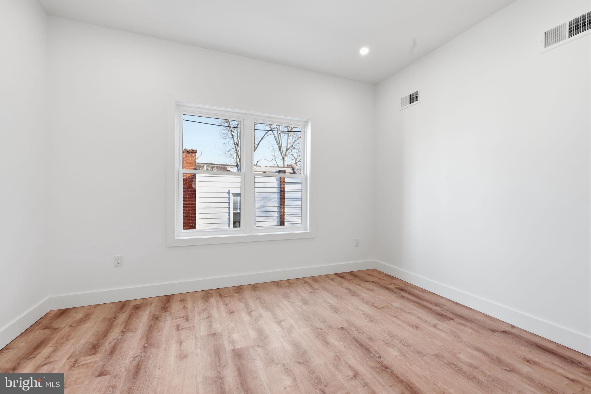 GERMANTOWN - Residential Lease