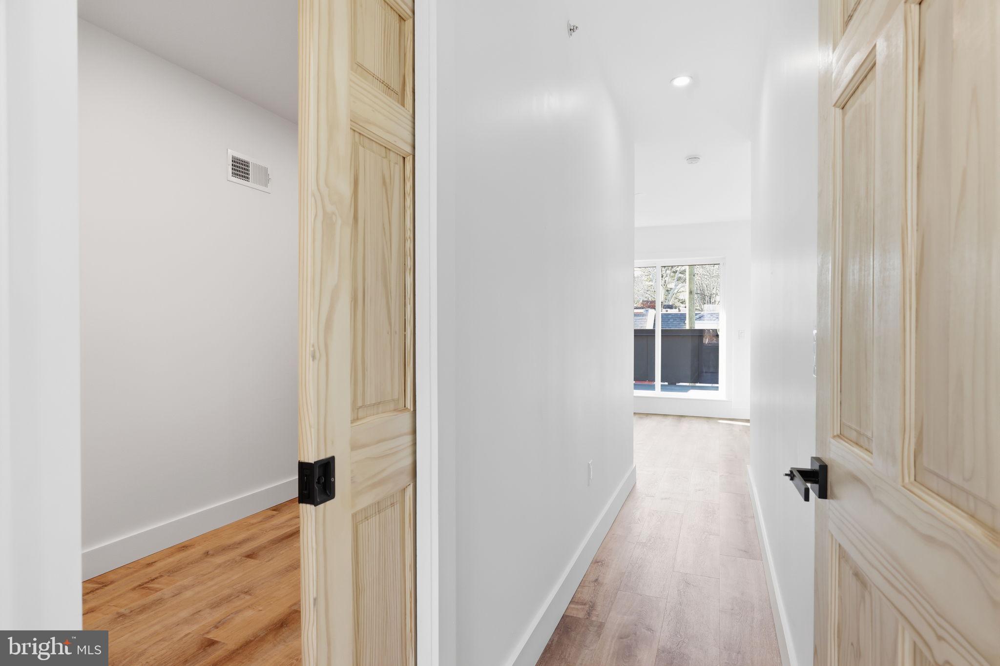 GERMANTOWN - Residential Lease