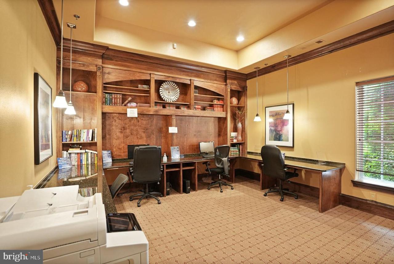 12905 CENTRE PARK CIRCLE 212