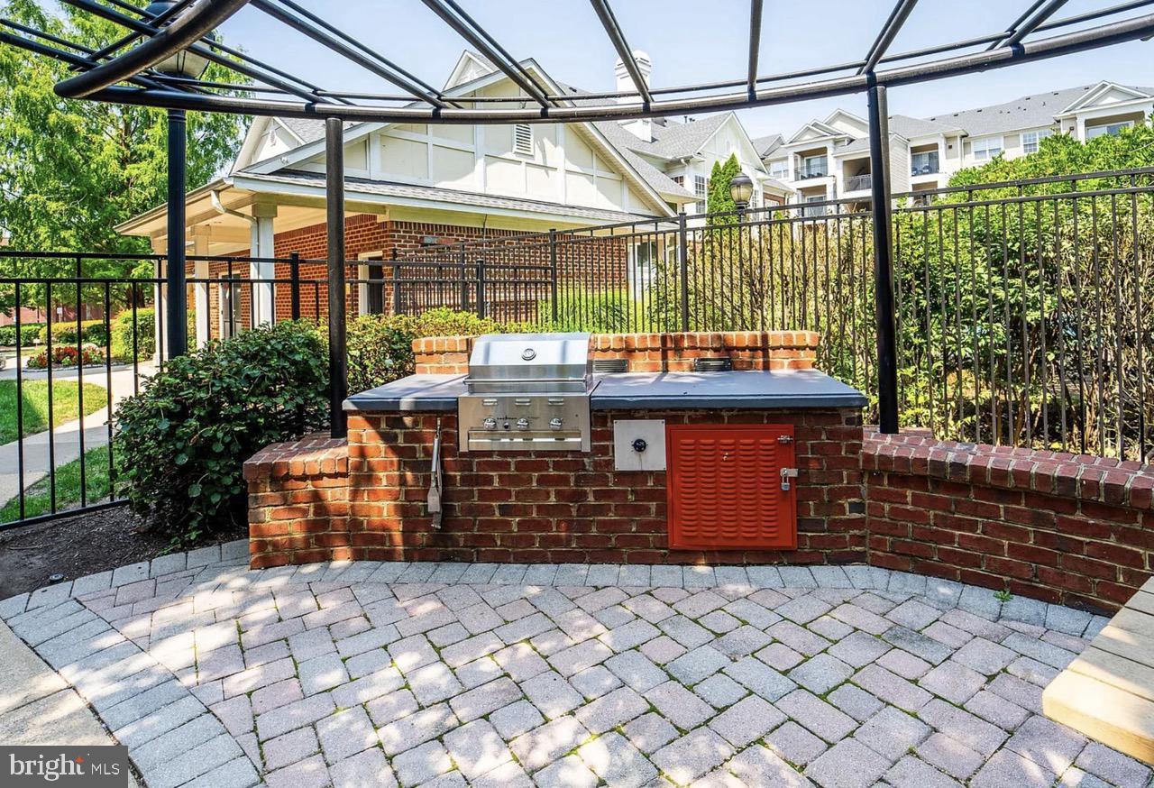 BRYSON AT WOODLAND PARK - Residential