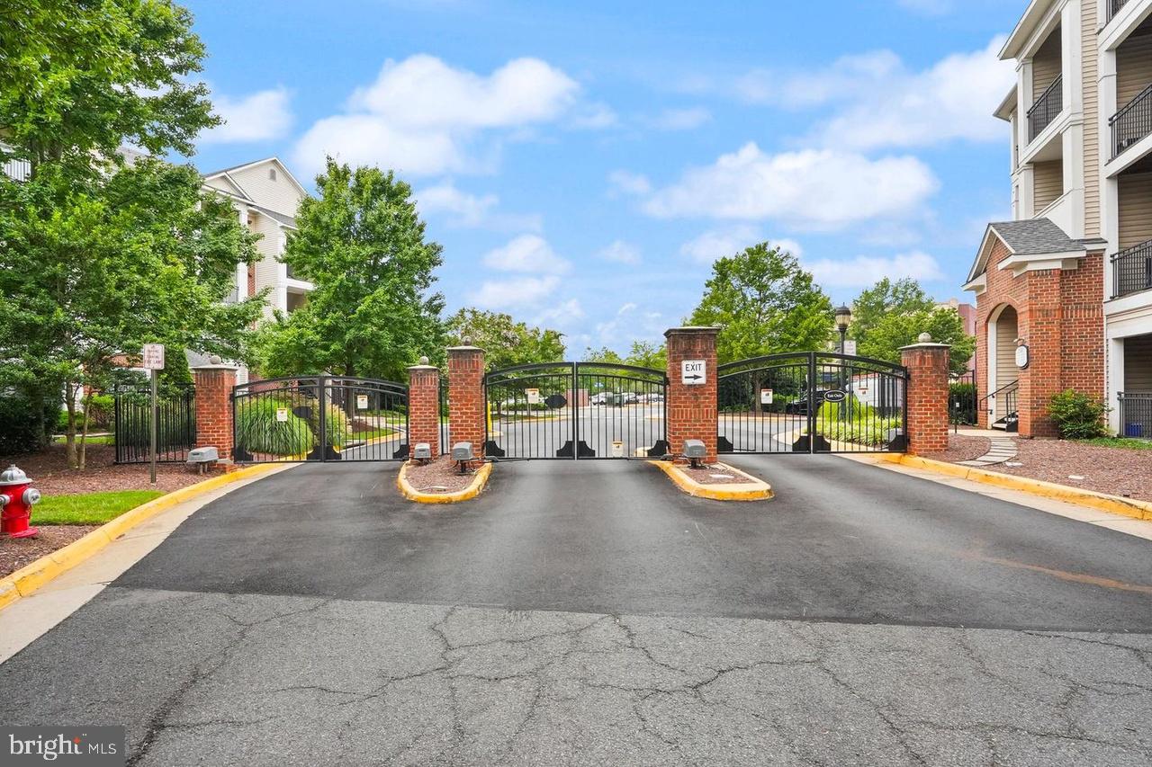 12905 CENTRE PARK CIRCLE 212