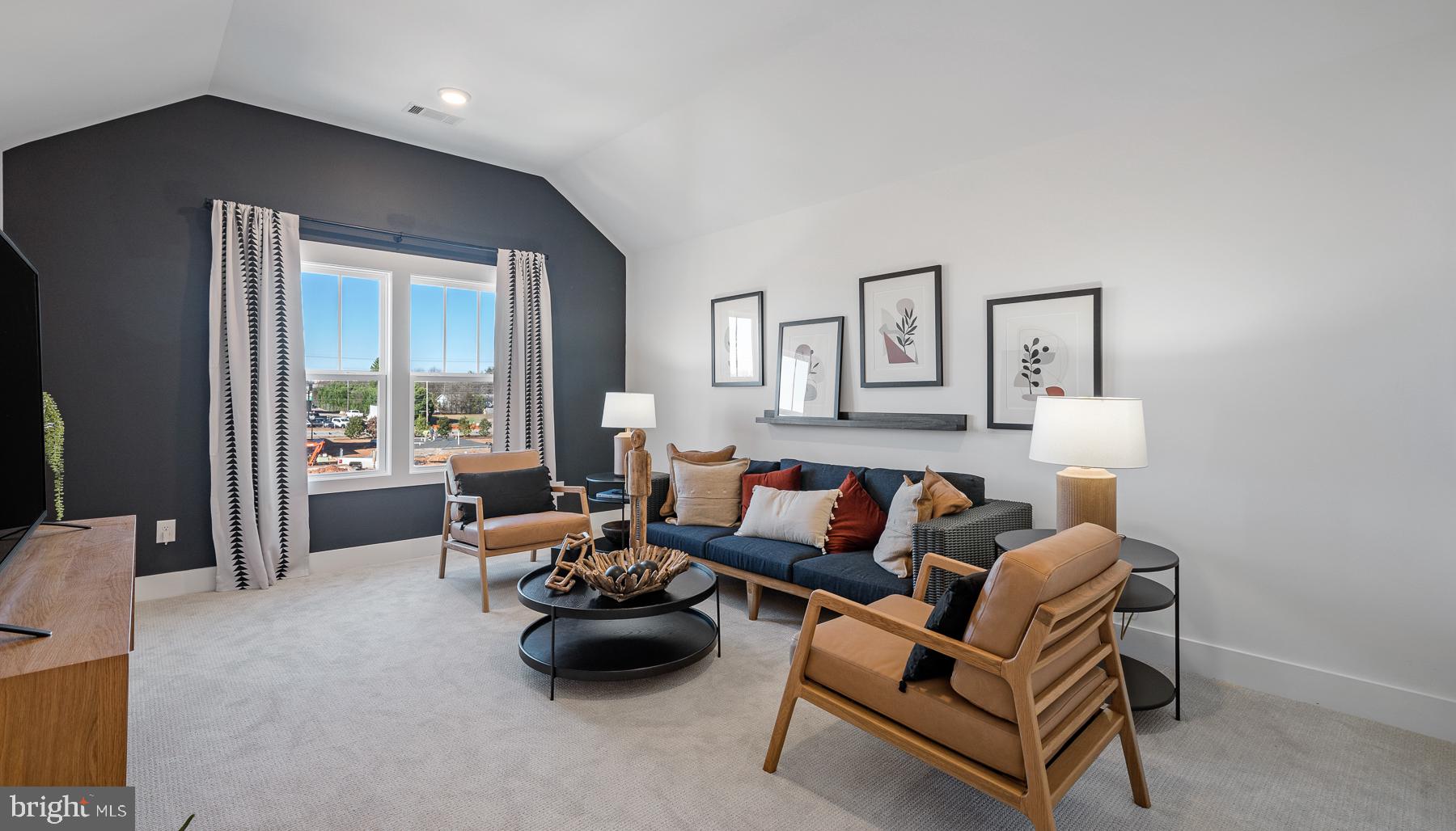 HUNTFIELD - Residential