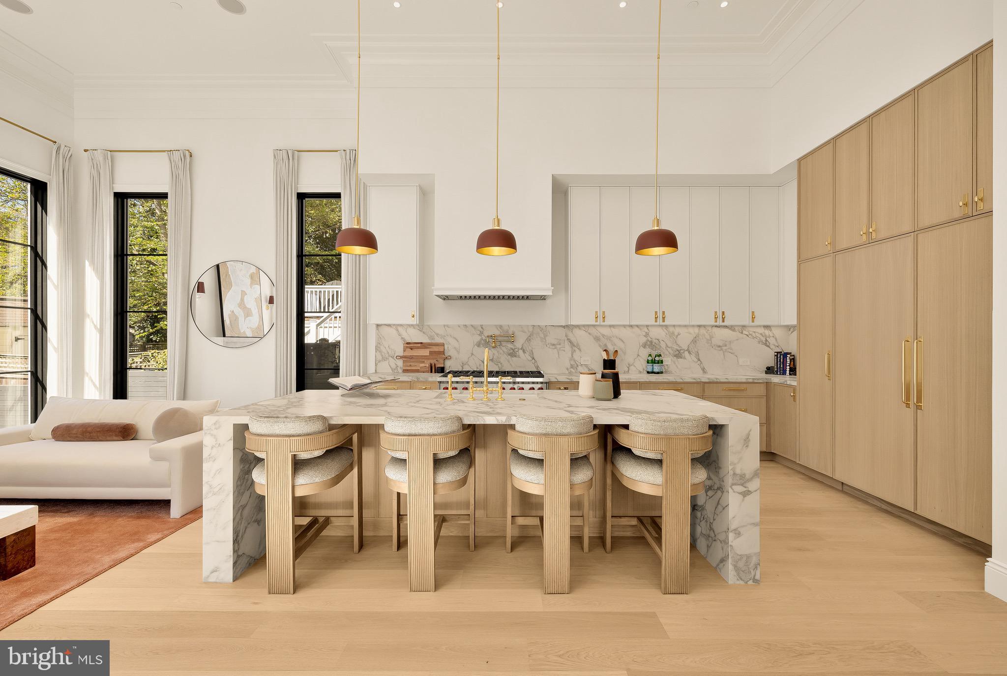 5122 CATHEDRAL AVENUE NW