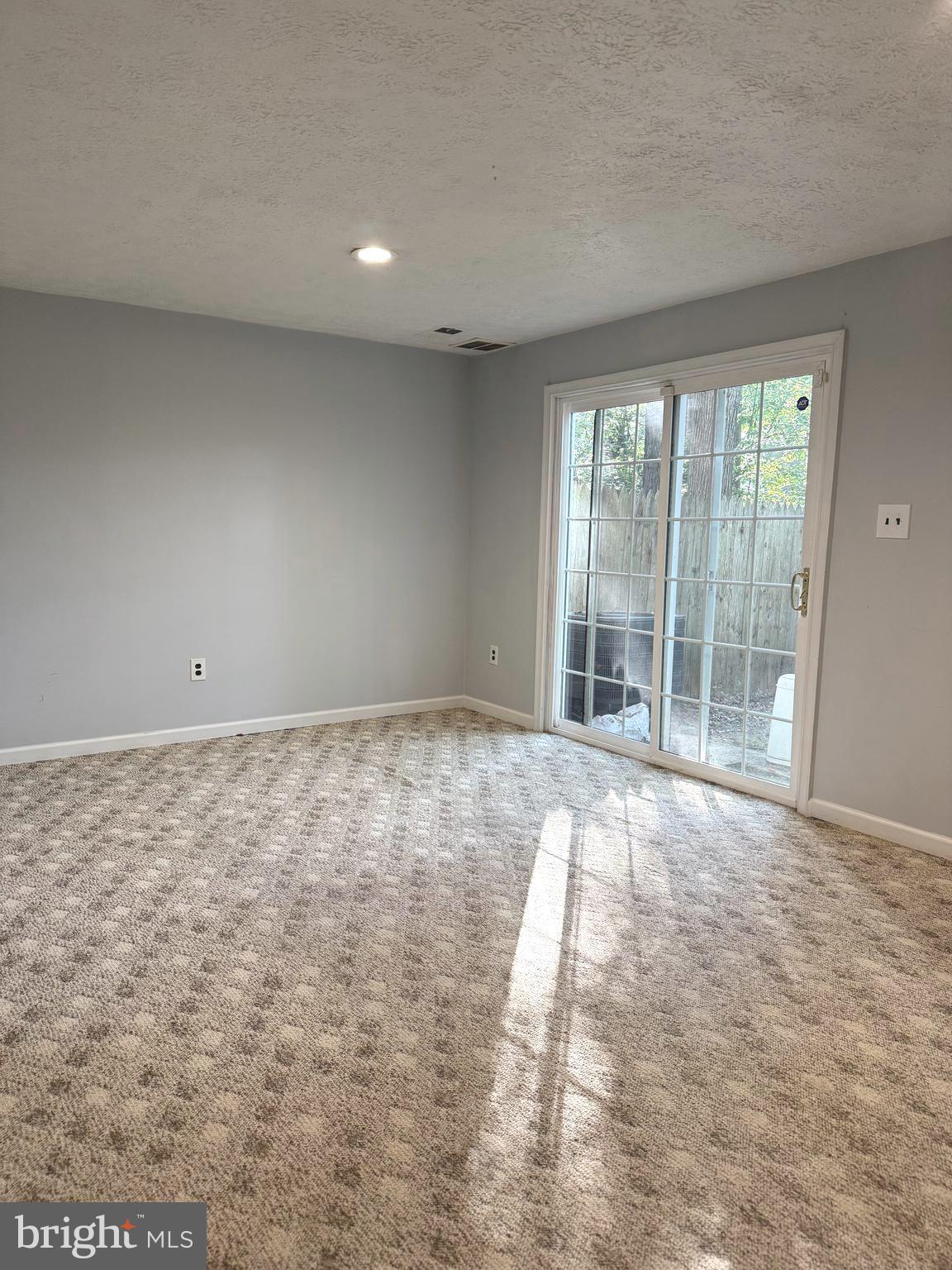 WOODSTREAM VILLAGE - Residential