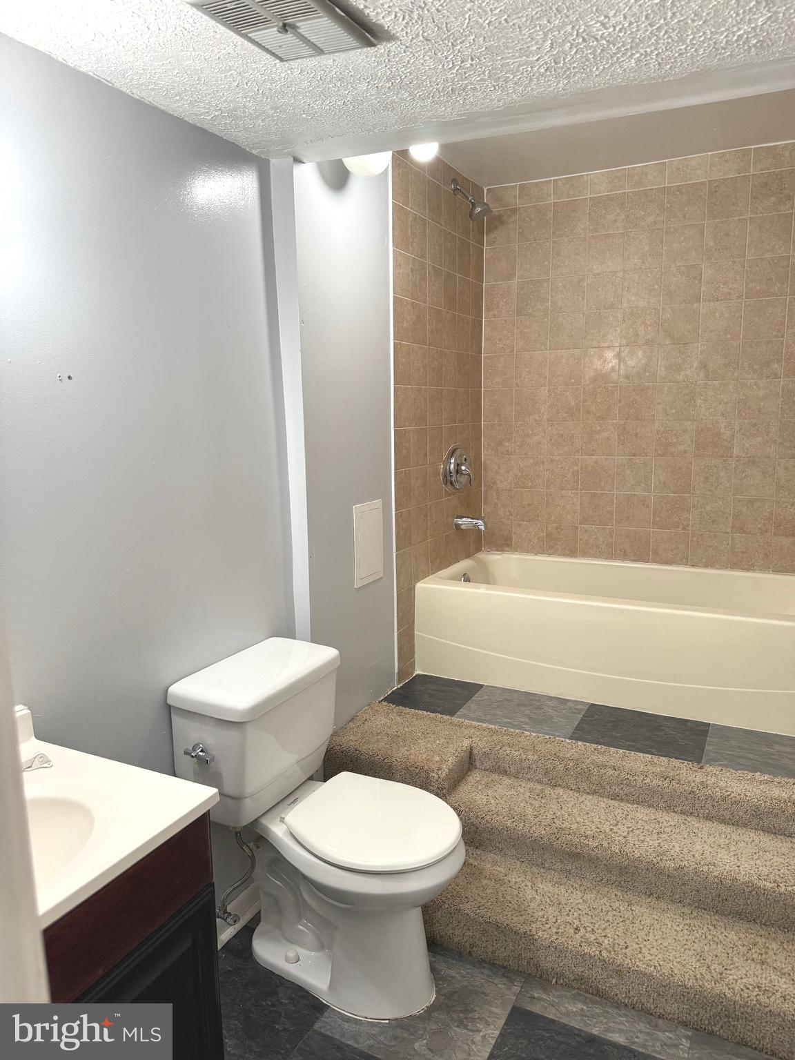 WOODSTREAM VILLAGE - Residential