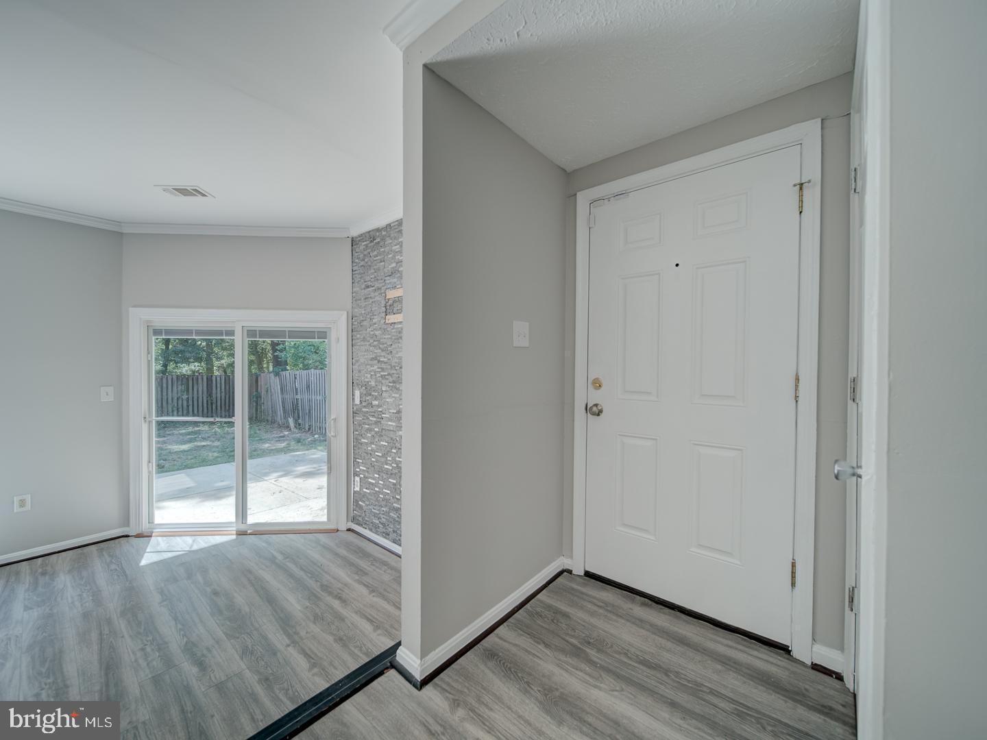24 KEEPSAKE PLACE