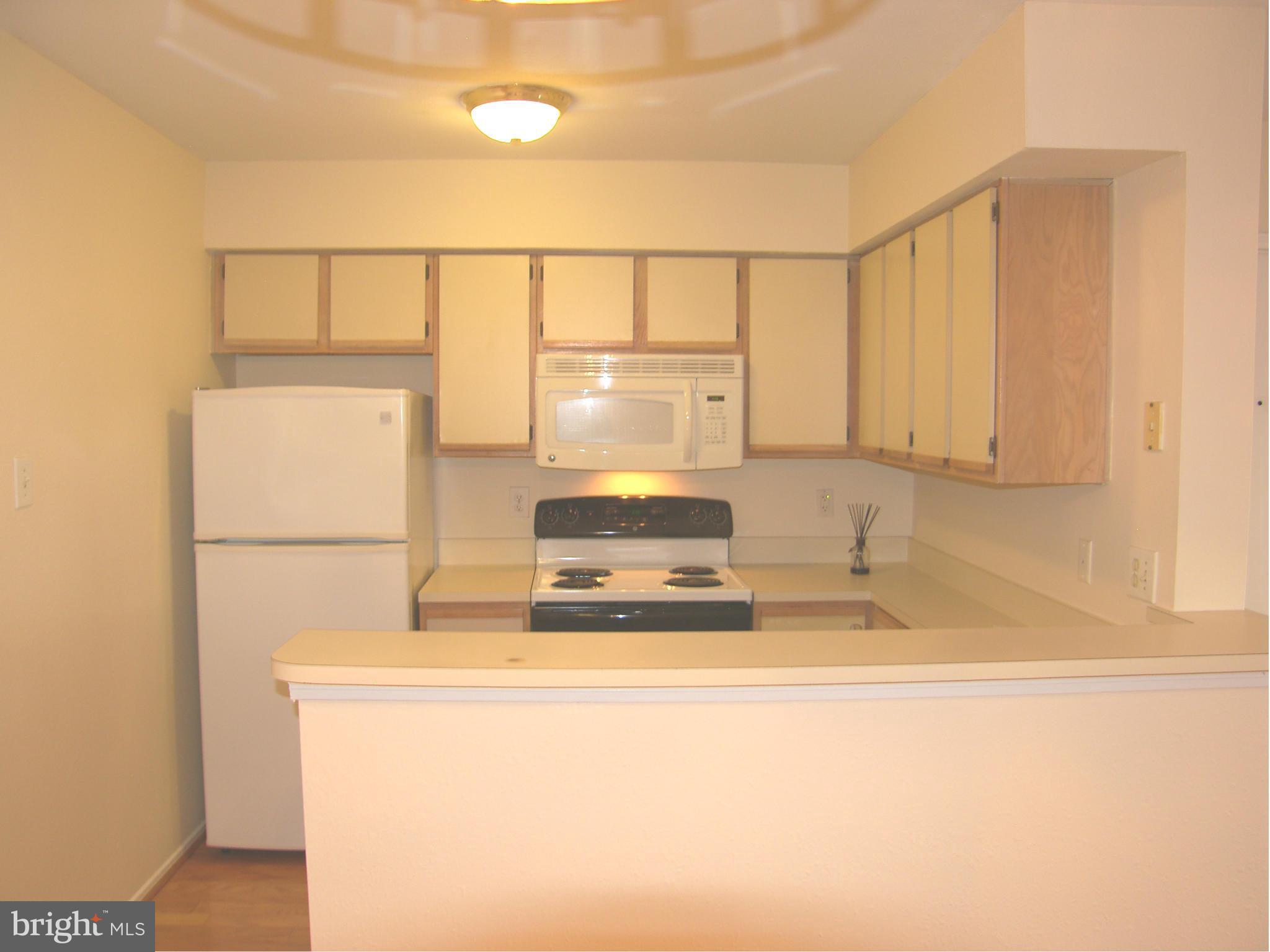 POINTE AT PARK CENTER - Residential Lease