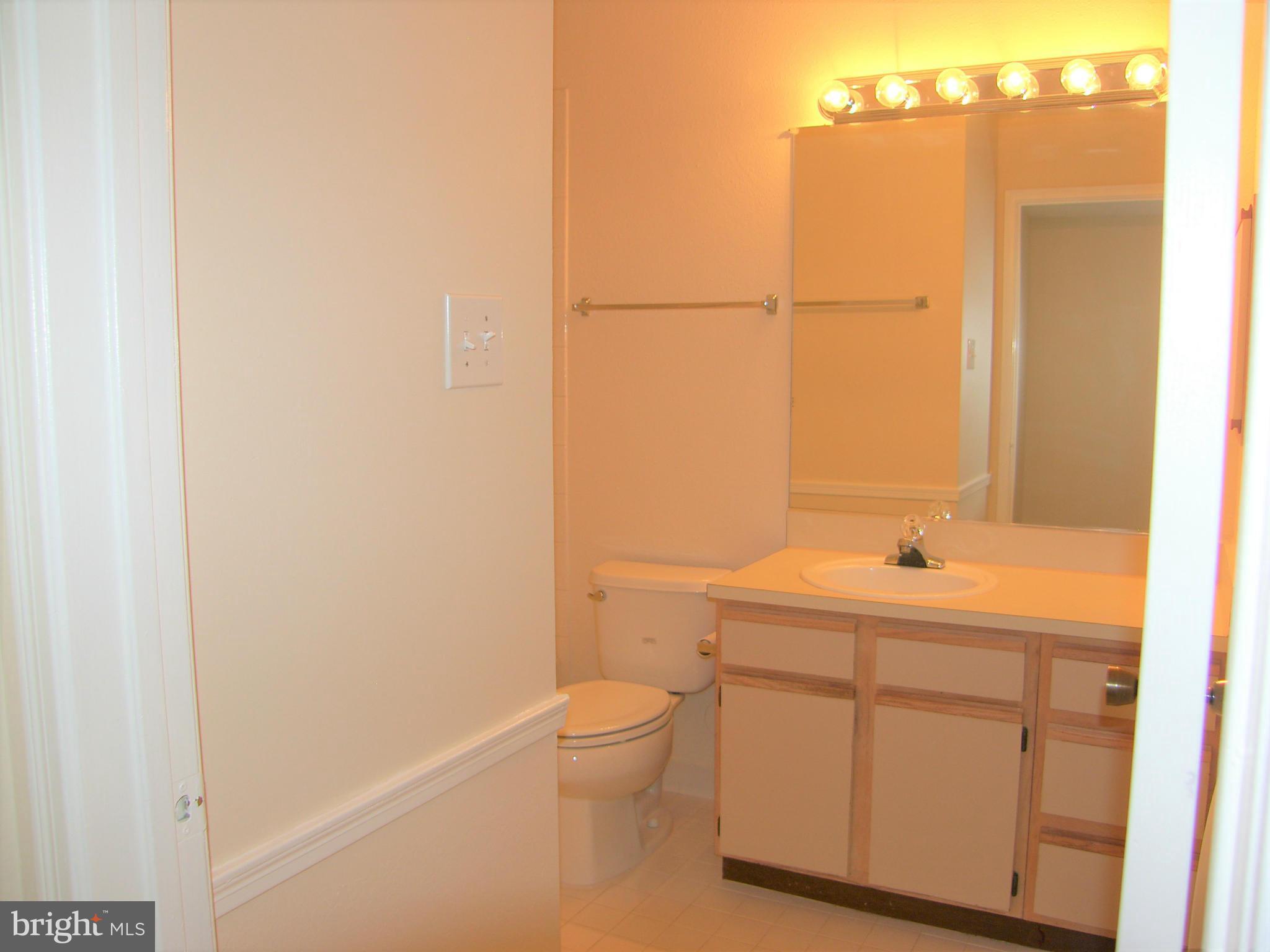 POINTE AT PARK CENTER - Residential Lease