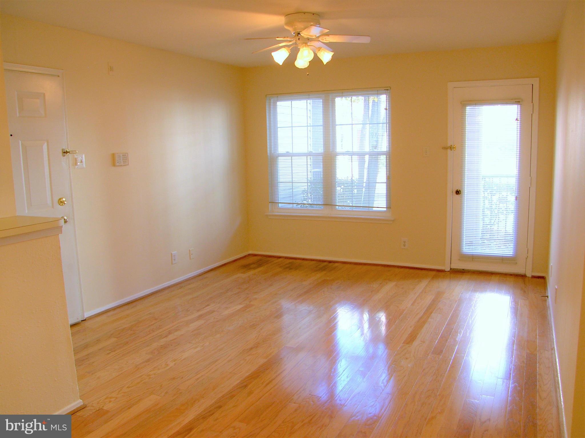 POINTE AT PARK CENTER - Residential Lease