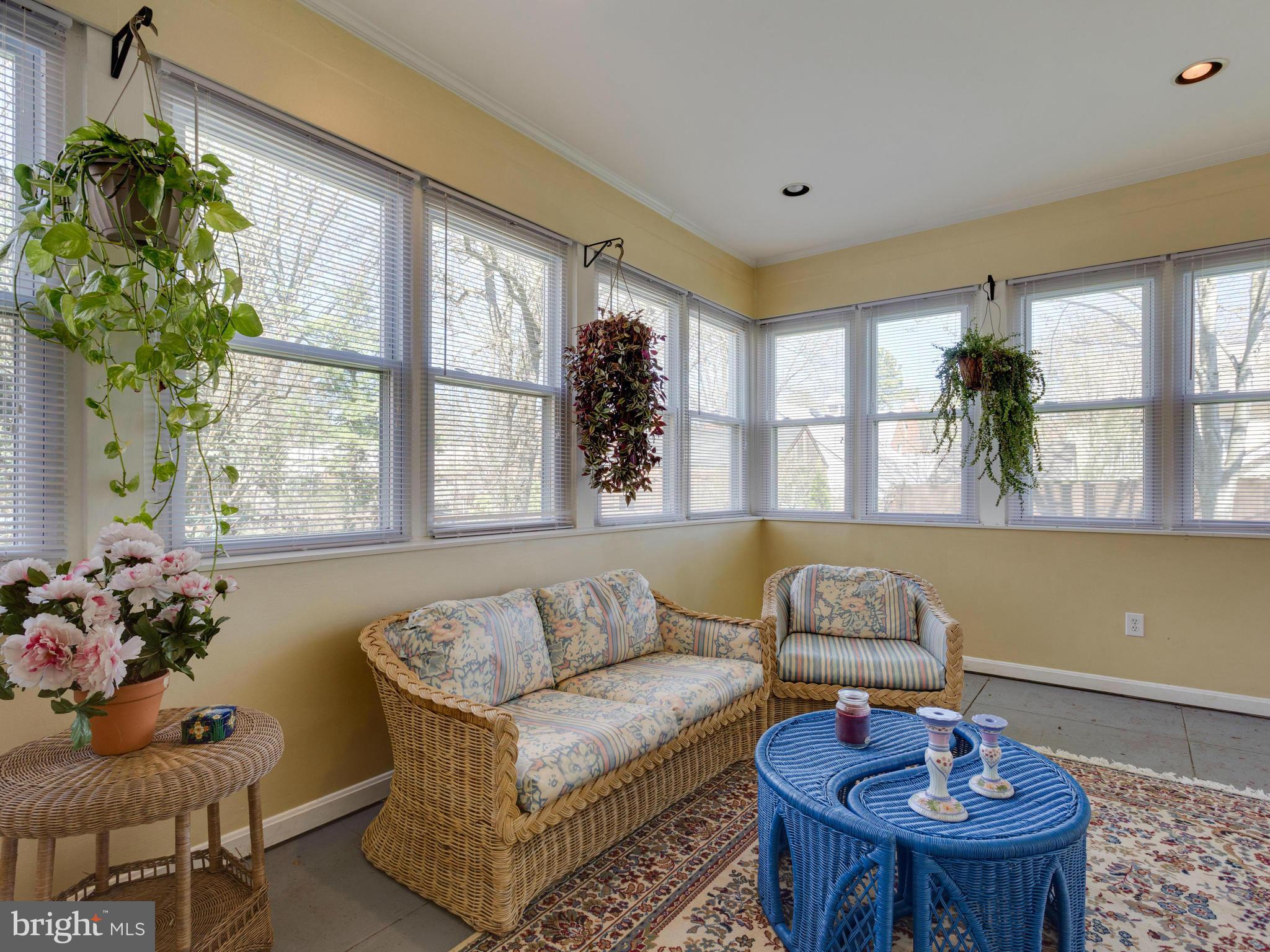 BRANDON VILLAGE - Residential