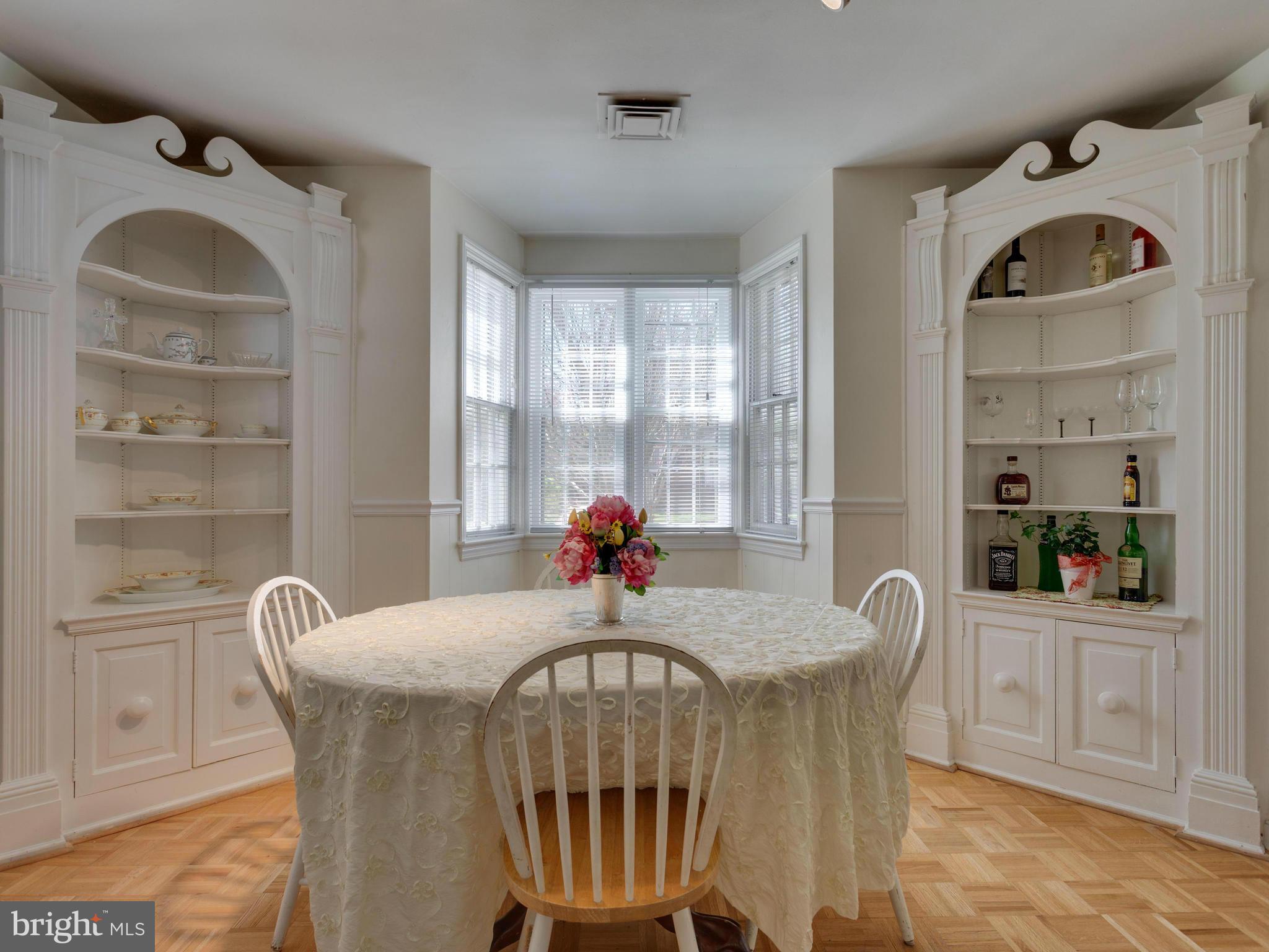 BRANDON VILLAGE - Residential