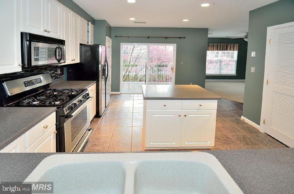 WESTWOOD VILLAGE - Residential Lease