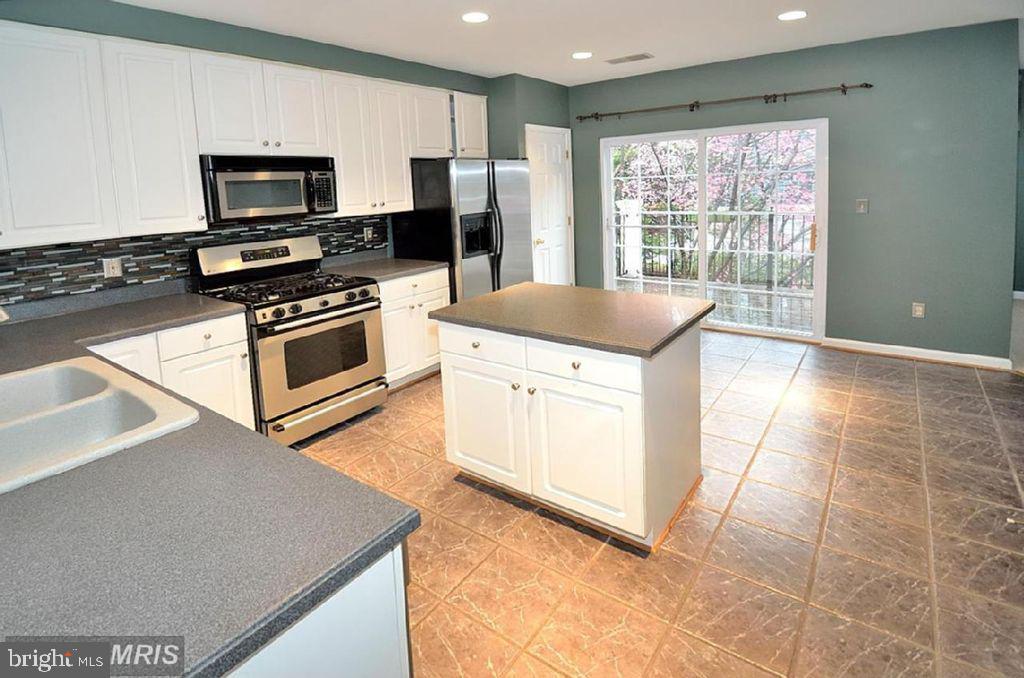 WESTWOOD VILLAGE - Residential Lease