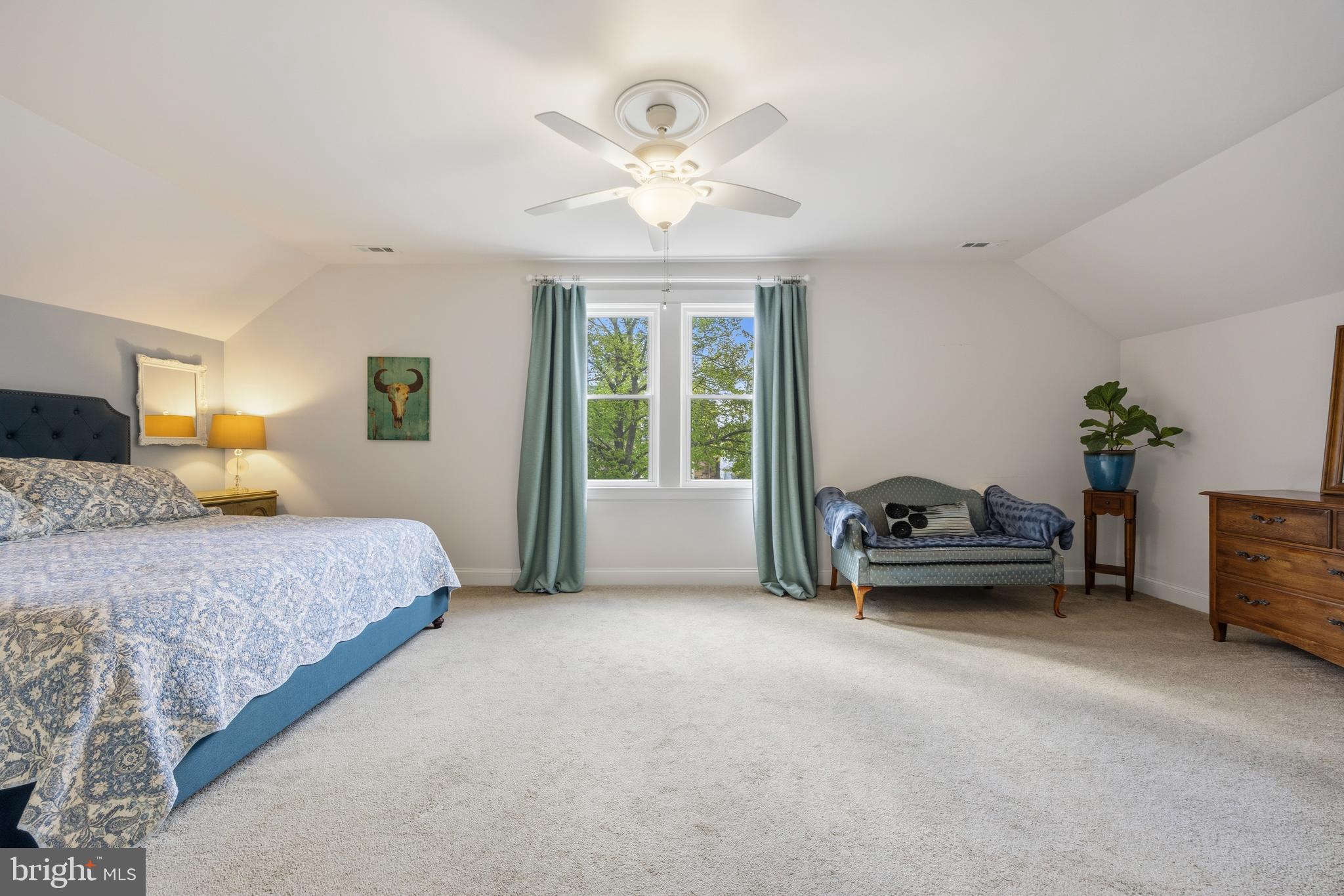 ASHBURTON HISTORIC DISTRICT - Residential