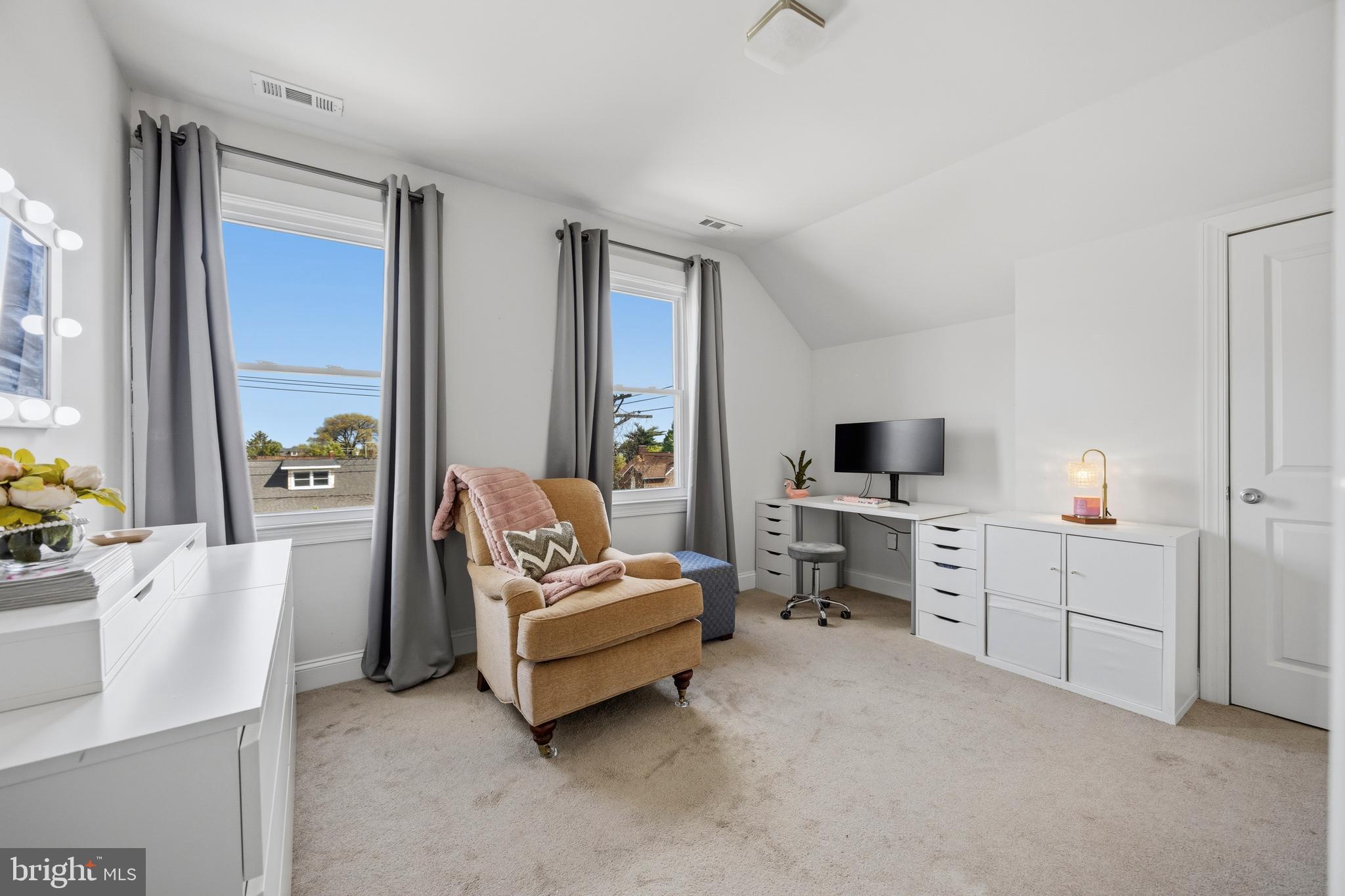 ASHBURTON HISTORIC DISTRICT - Residential