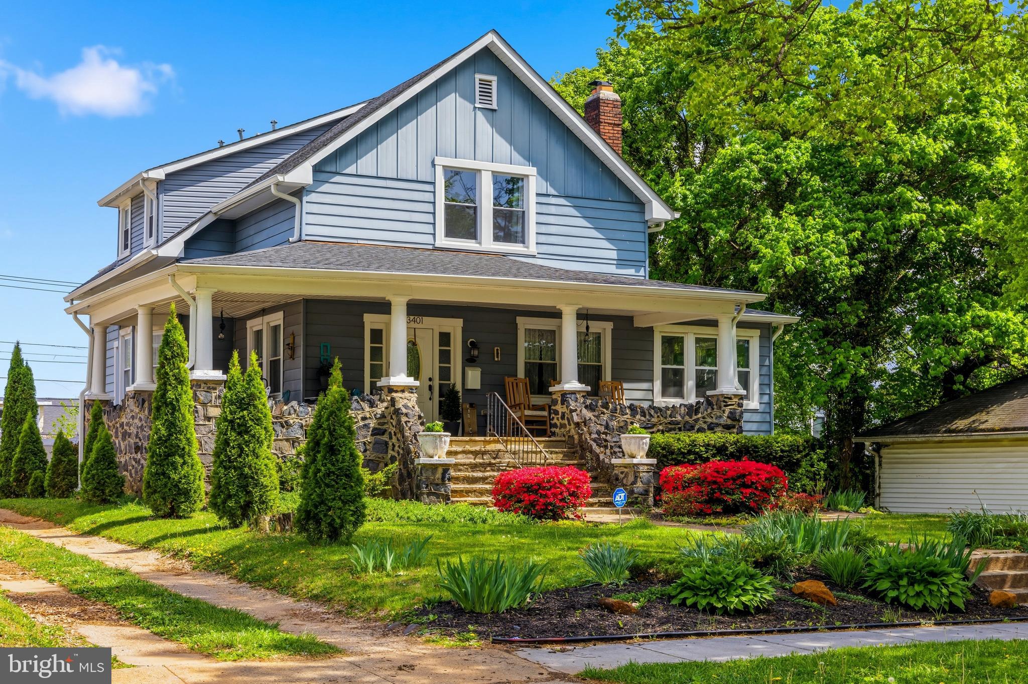 ASHBURTON HISTORIC DISTRICT - Residential