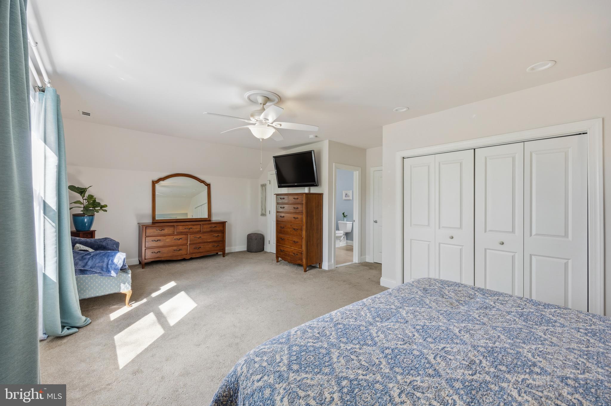 ASHBURTON HISTORIC DISTRICT - Residential