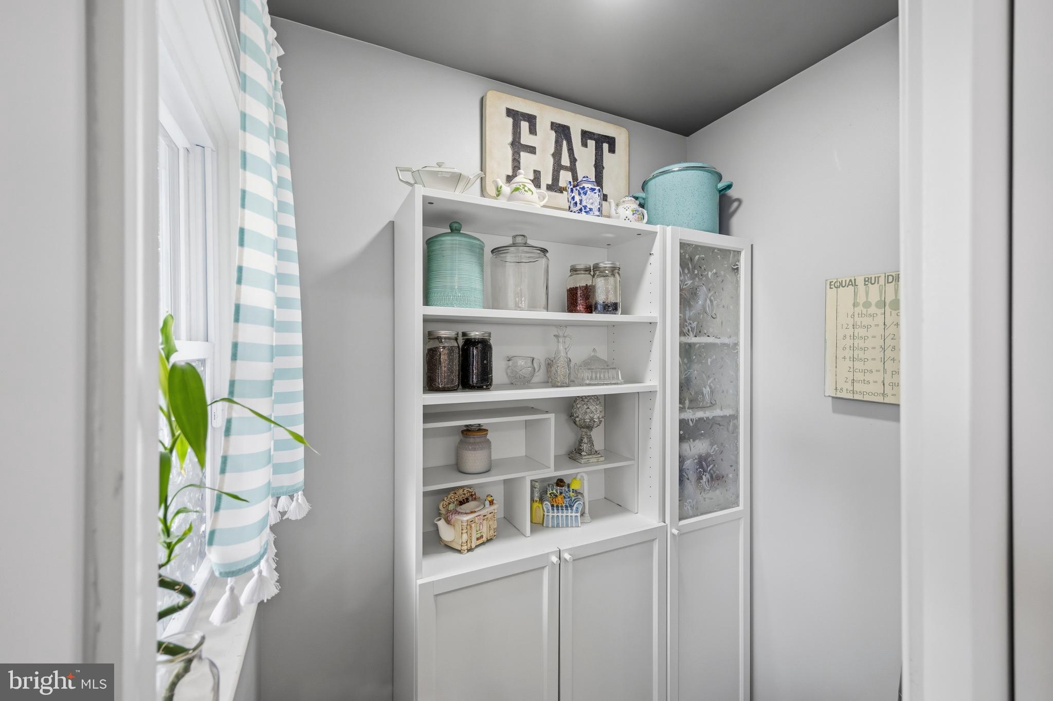 ASHBURTON HISTORIC DISTRICT - Residential