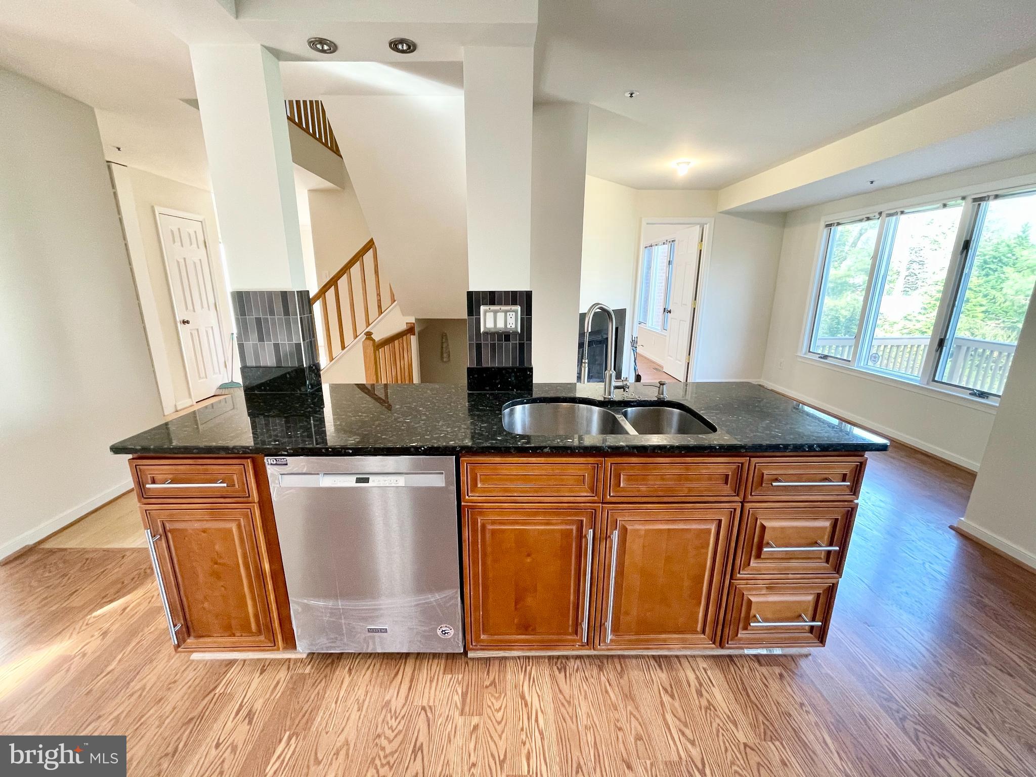 ROCKCREST - Residential Lease