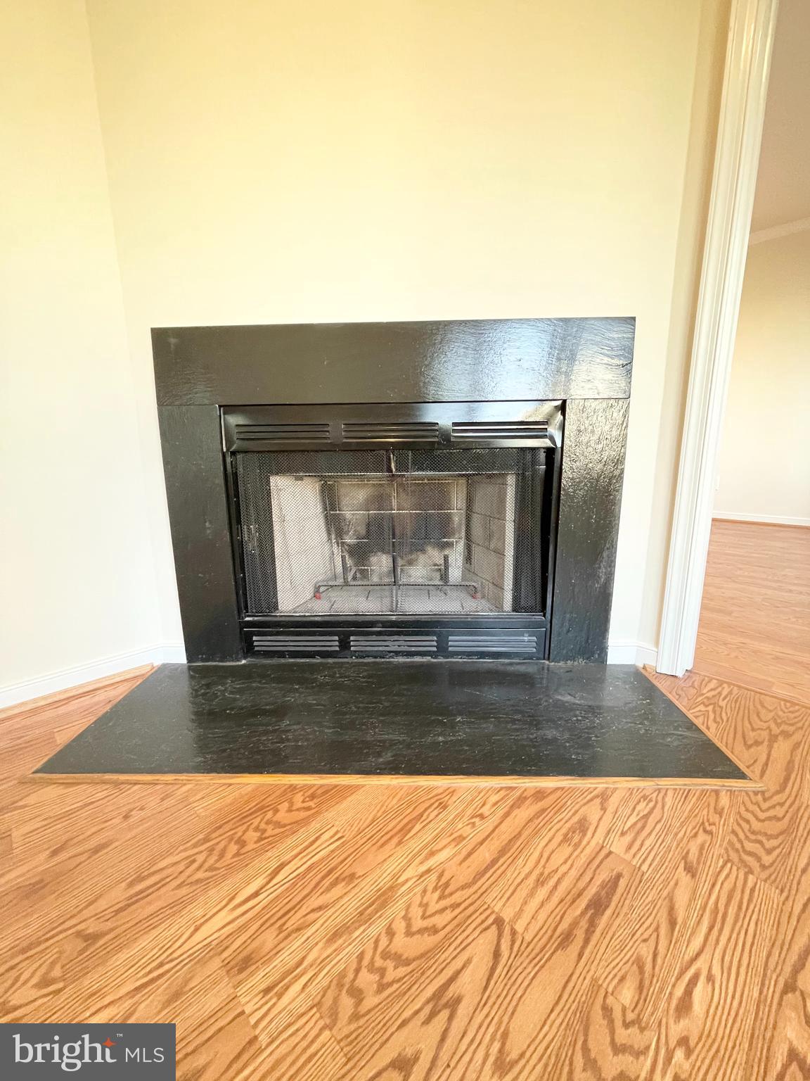 ROCKCREST - Residential Lease