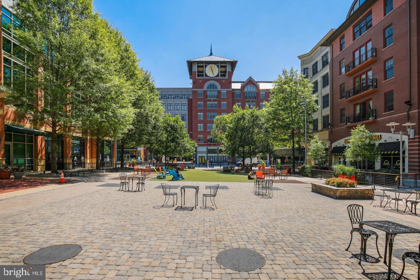 ROCKCREST - Residential Lease