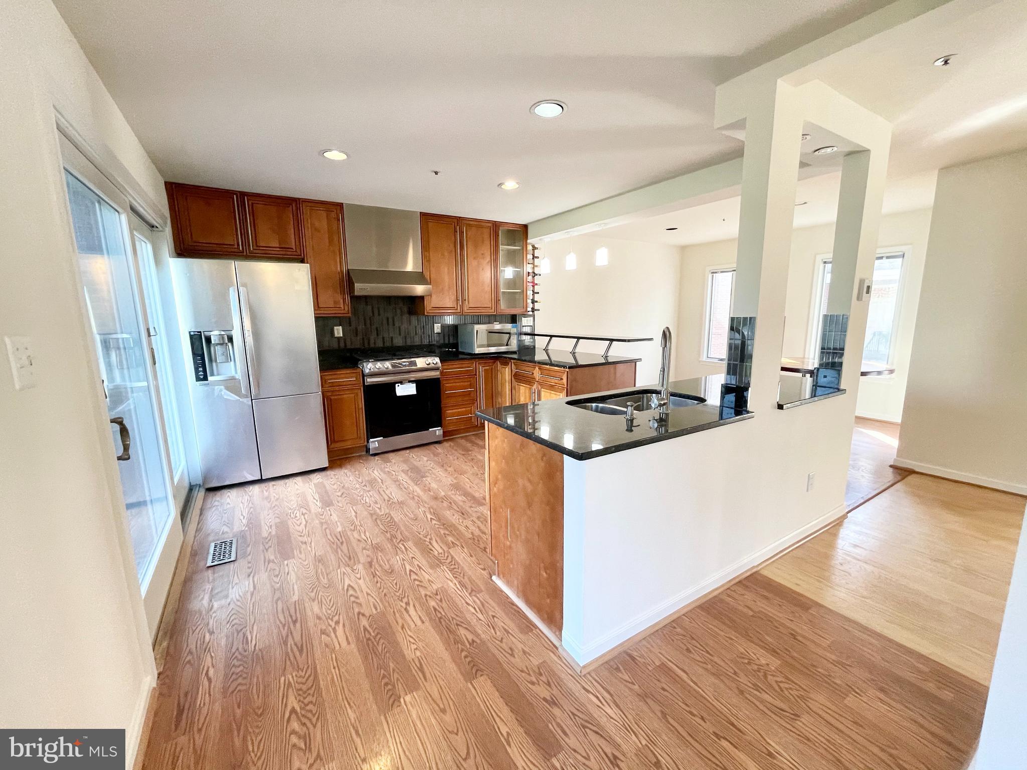 ROCKCREST - Residential Lease